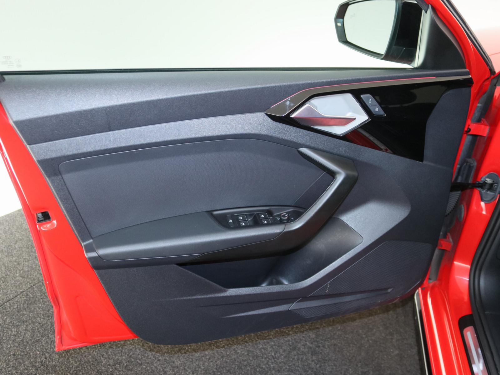 Audi A1 Sportback 35 TFSI S line LED ACC SHZ PDC, миниатюра 16