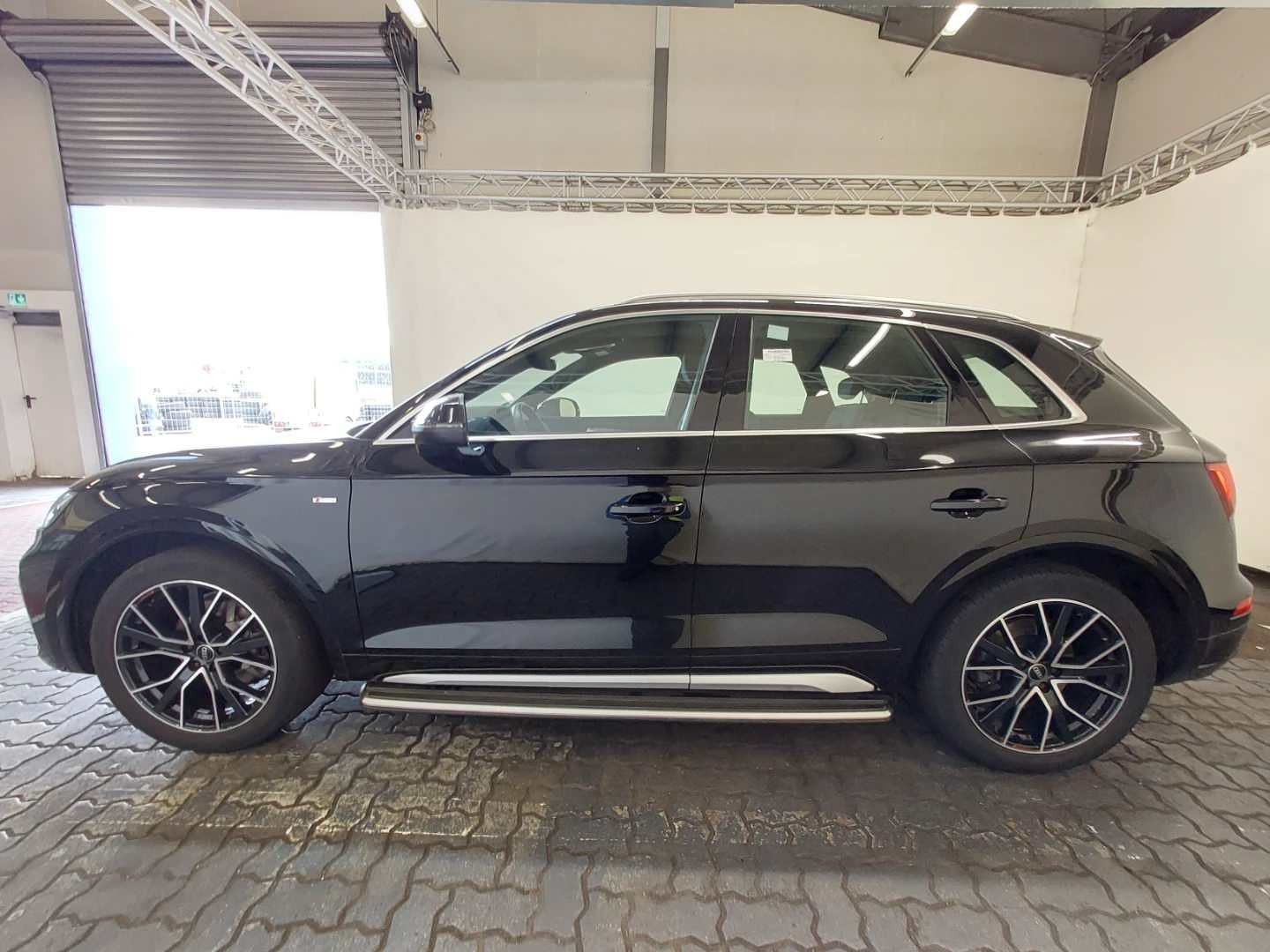 Audi Q5 - 1