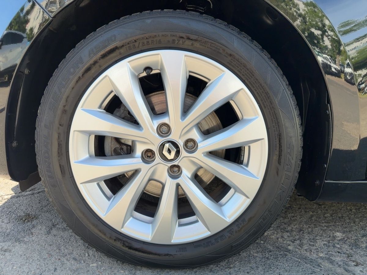 Renault Clio - Bild 19