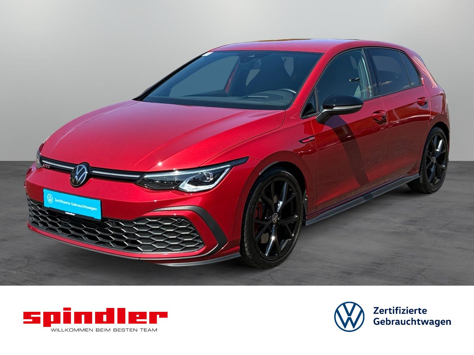 Volkswagen Golf VIII GTI 2.0 TSI DSG / BlackStyle, HuD, AHK