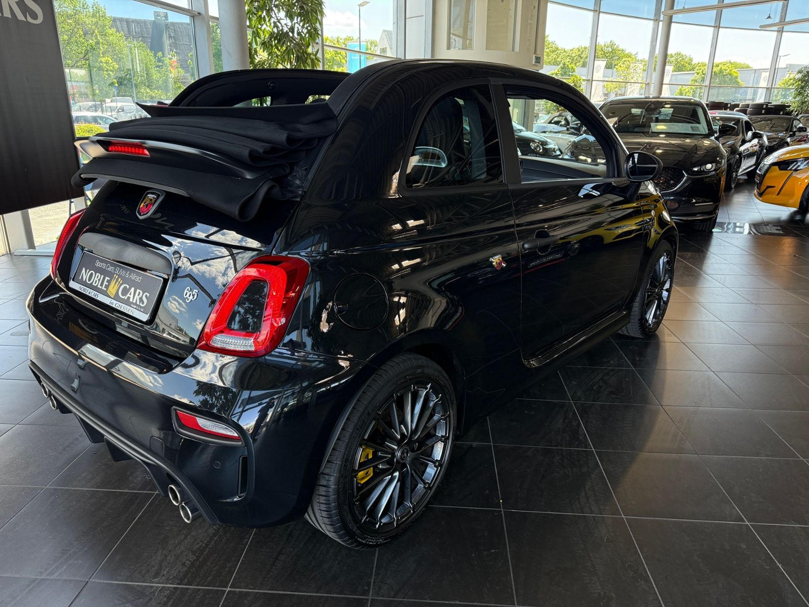 Fahrzeugabbildung Abarth 695C KLIMA NAVI ALU