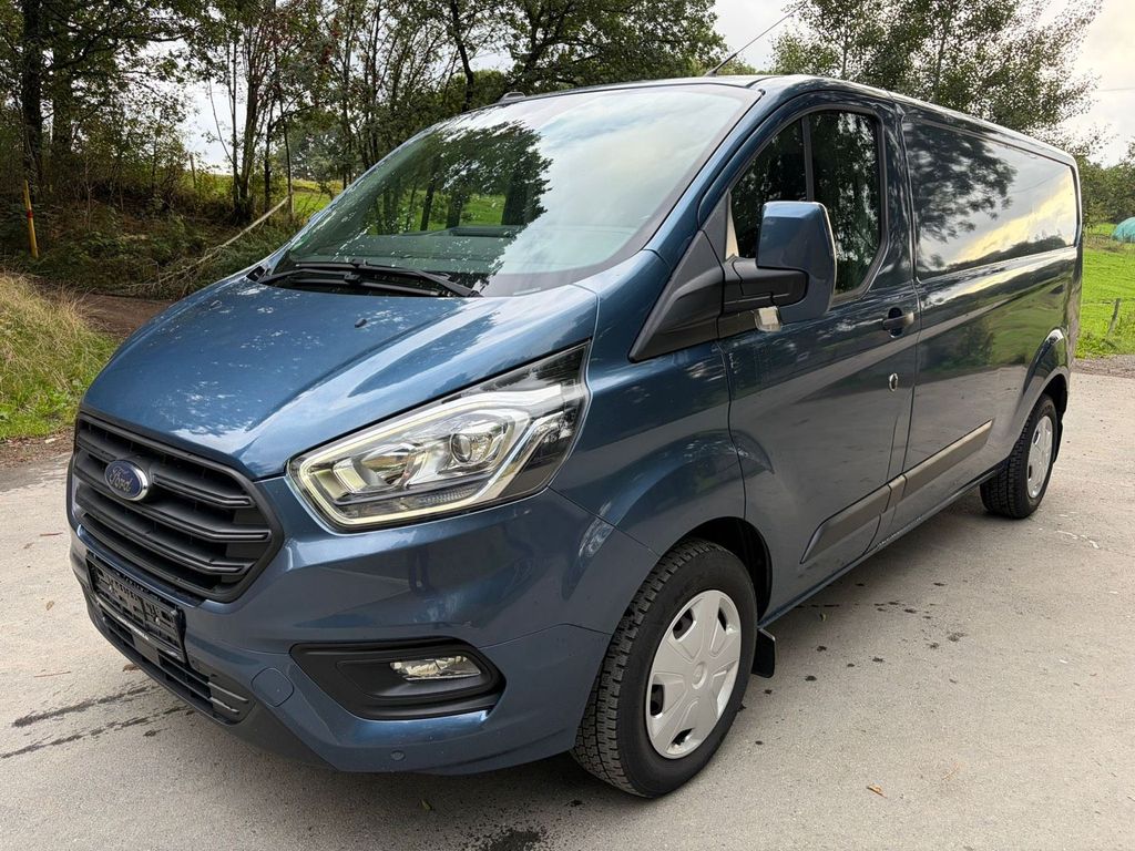 Image of Ford Transit Custom