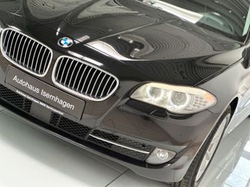 Fahrzeugabbildung BMW 525d Touring Aut Stop&Go NaviProf Xenon PDC LM