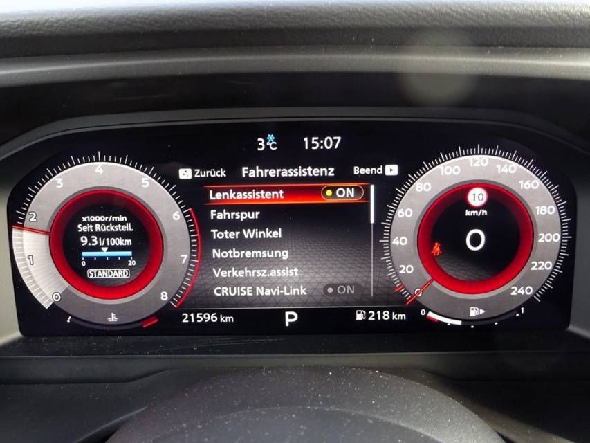 Fahrzeugabbildung Nissan X-Trail 1.5 VC-T MHEV Automatik  N-Connecta
