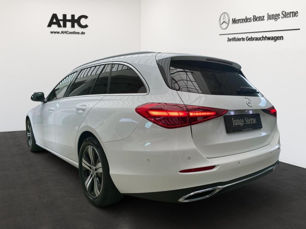 Fahrzeugabbildung Mercedes-Benz C 200 T Avantgarde+ACC+AHK+Kamera+LED+Totw.