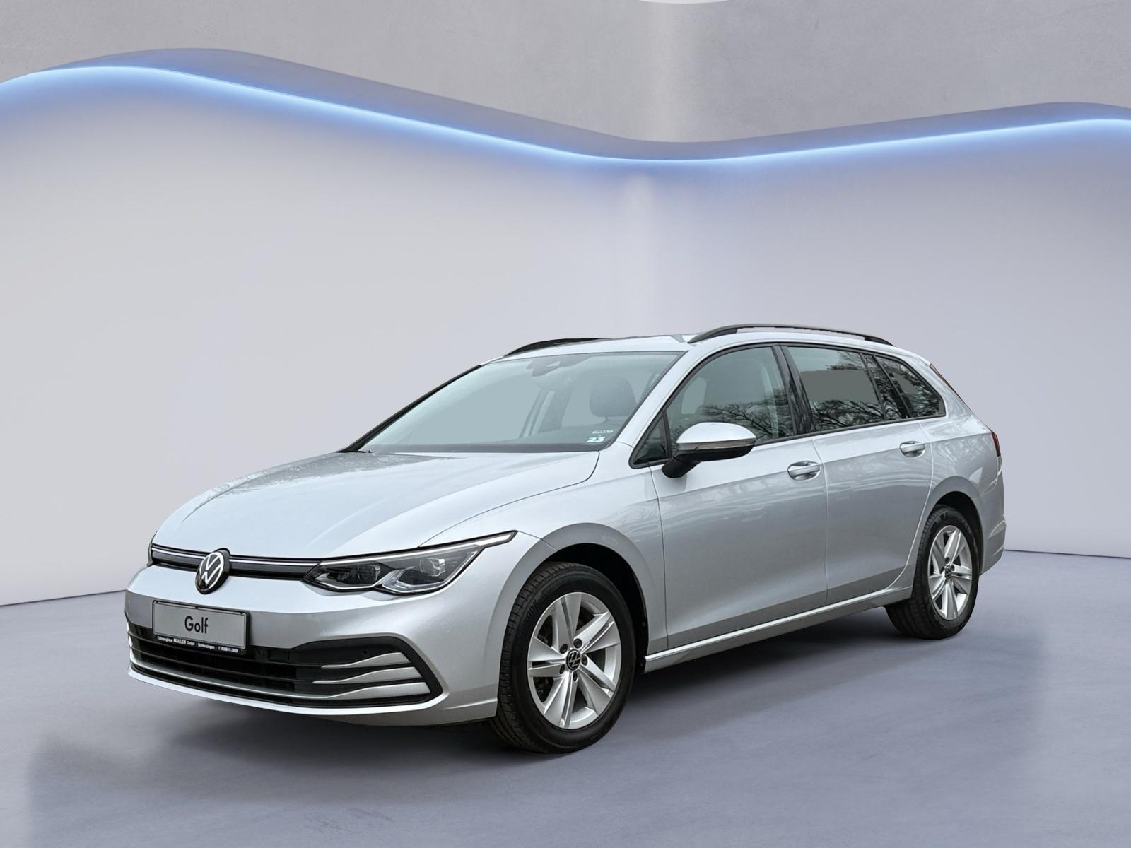 Volkswagen Golf VIII Variant Life 85Kw+DSG+IQ-Light