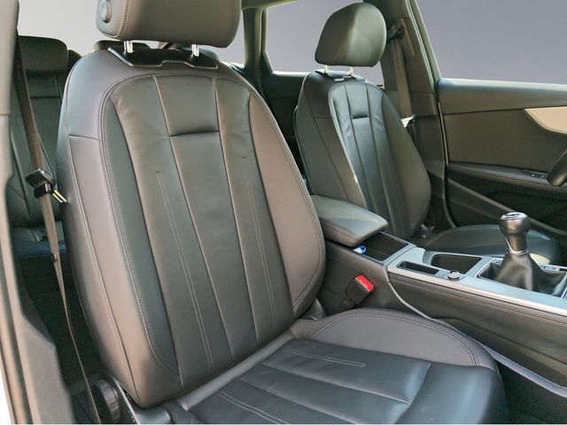 A4 Avant 35 2.0 TFSI S line S-tronic Fahrschule