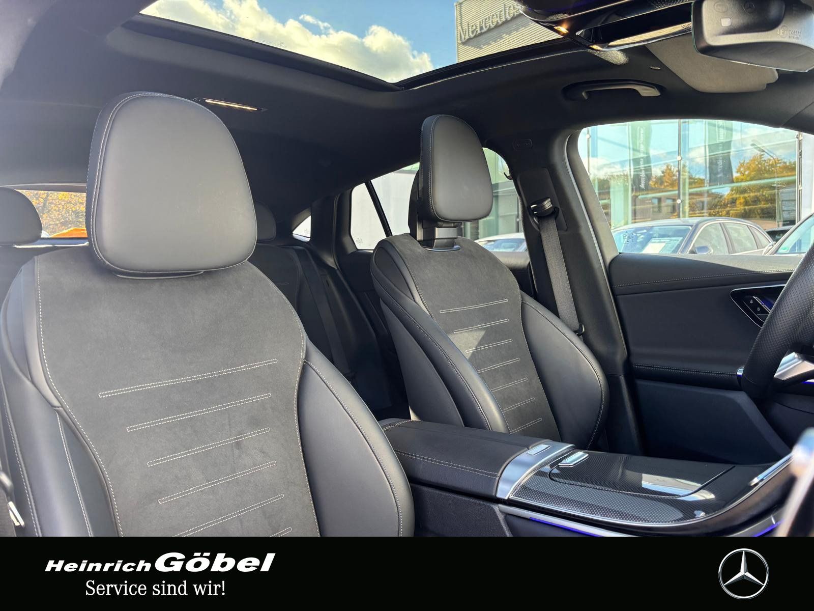 Fahrzeugabbildung Mercedes-Benz GLC 300 AMG*PANO*AHK*360°*MEMORY*TOTWINKEL*