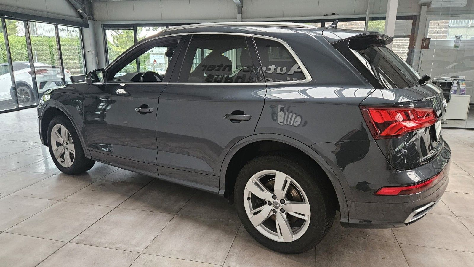 Audi Q5 Quattro S-Line DSG Matrix Navi Kamera Massage foto 8