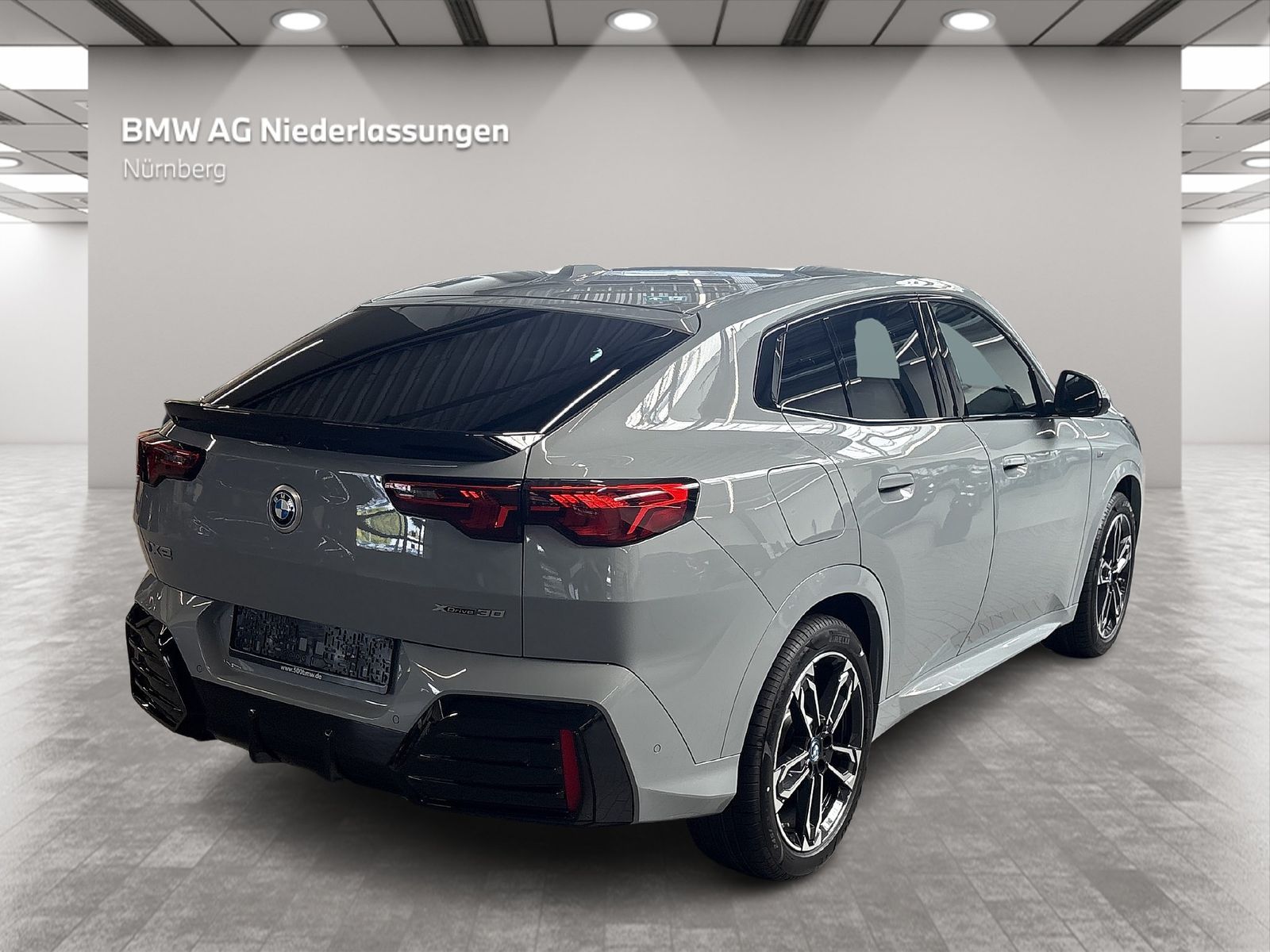 BMW iX2 - Bild 4