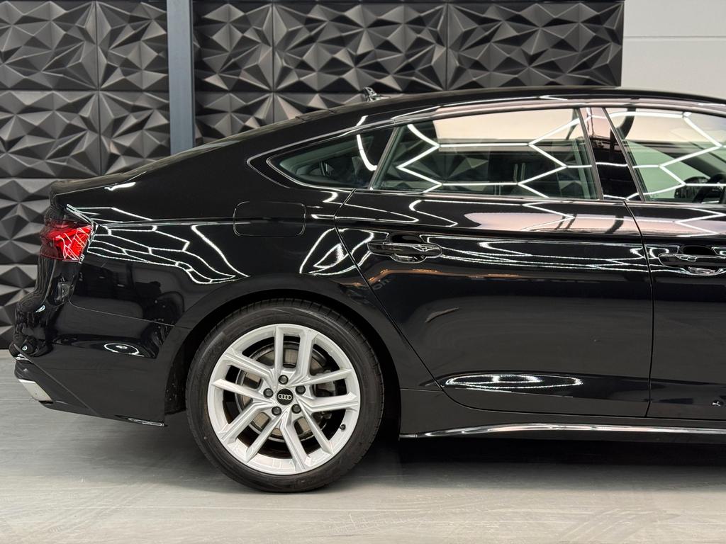 Audi A5 Sportback 40 TFSI S line Schwarz-Paket, Foto 12 von 44