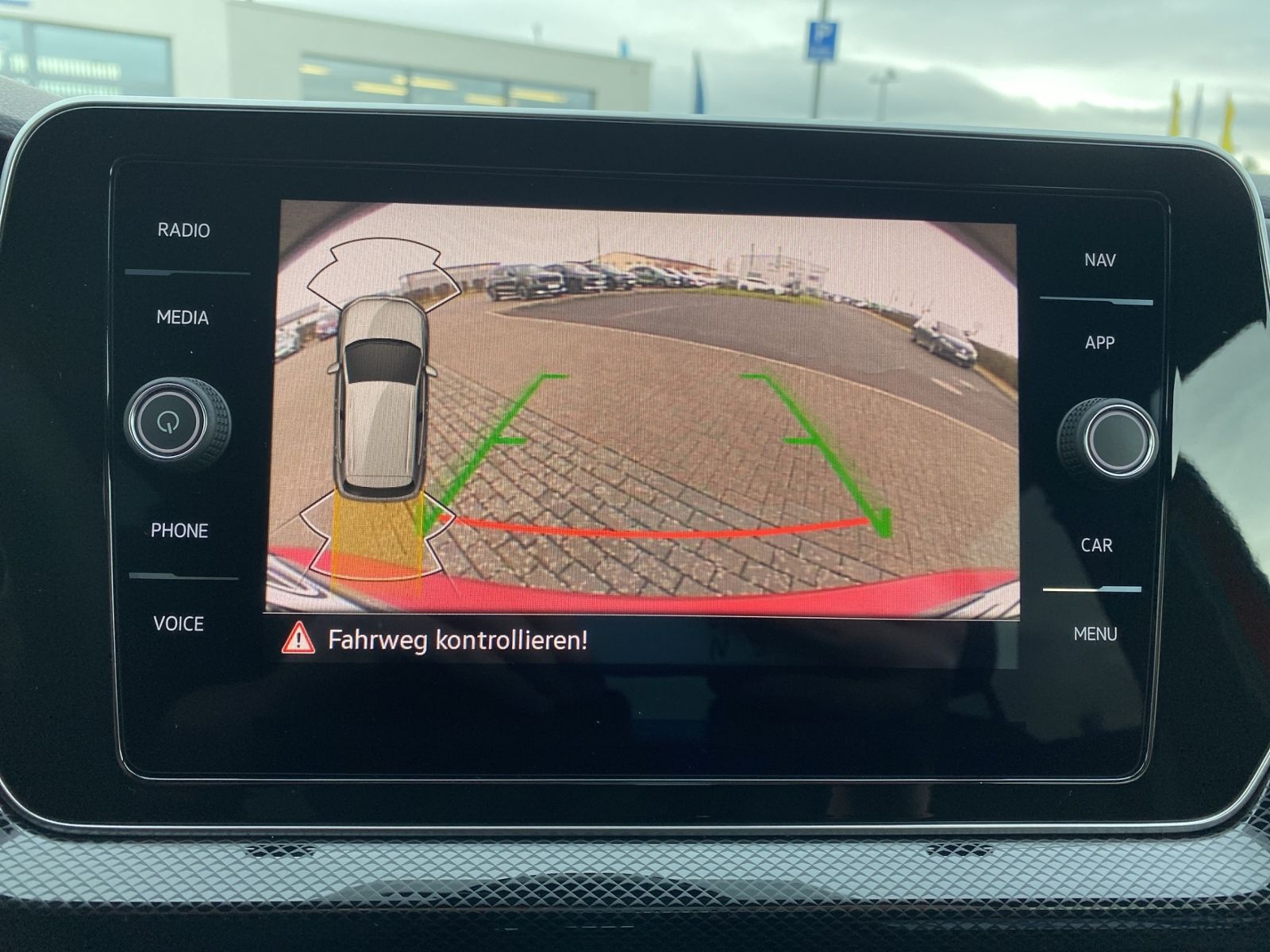 Volkswagen T-Cross - Bild 14