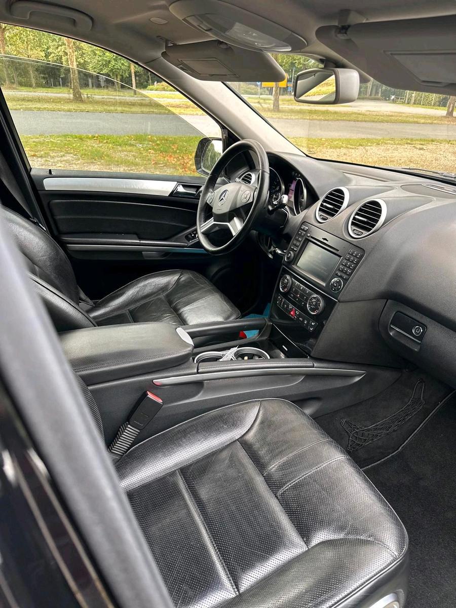 Mercedes-Benz ML280 2009 — photo 11