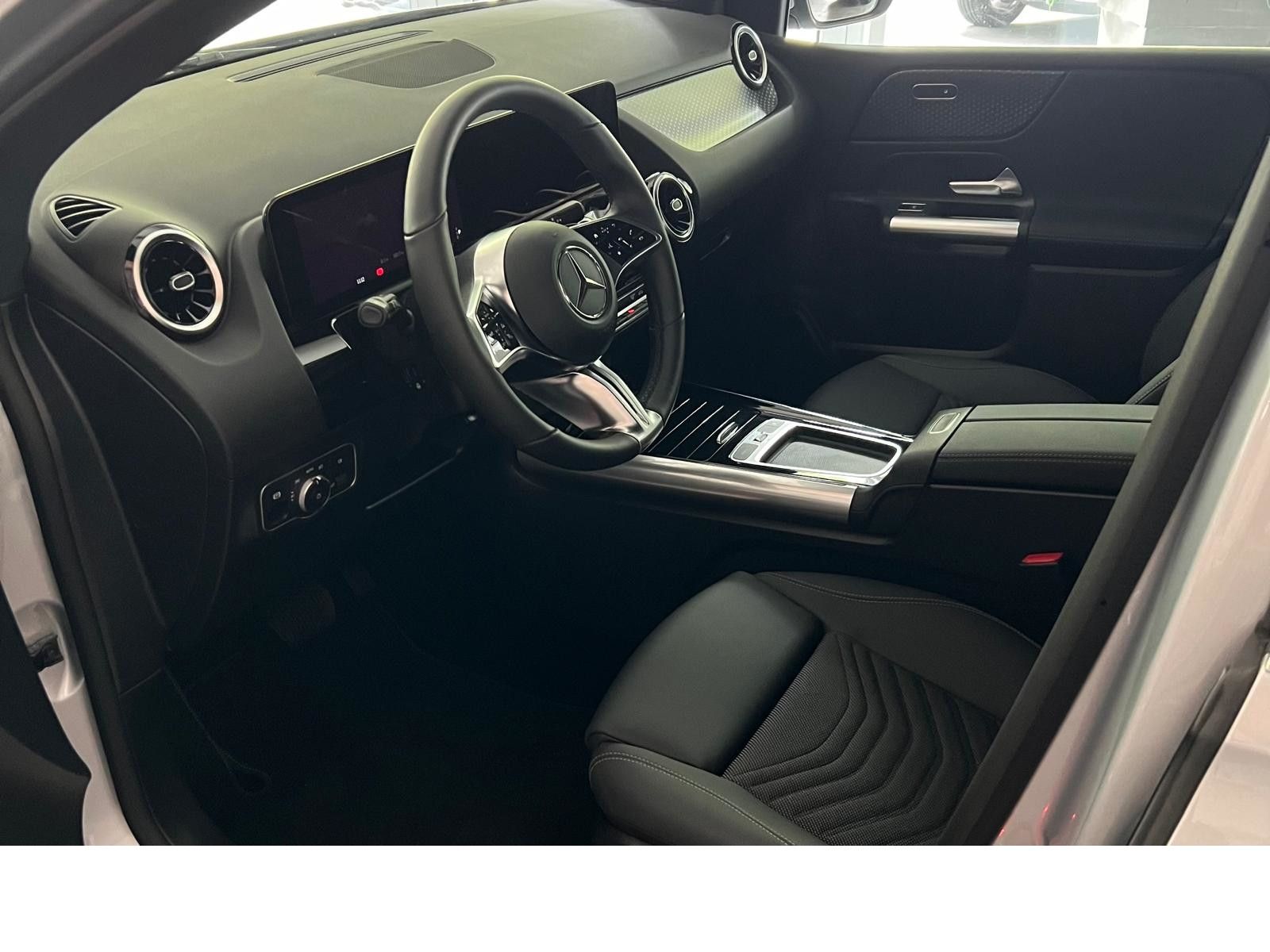 Fahrzeugabbildung Mercedes-Benz B 180 Progres. Advanced *Winter-Paket*LED*Kamera