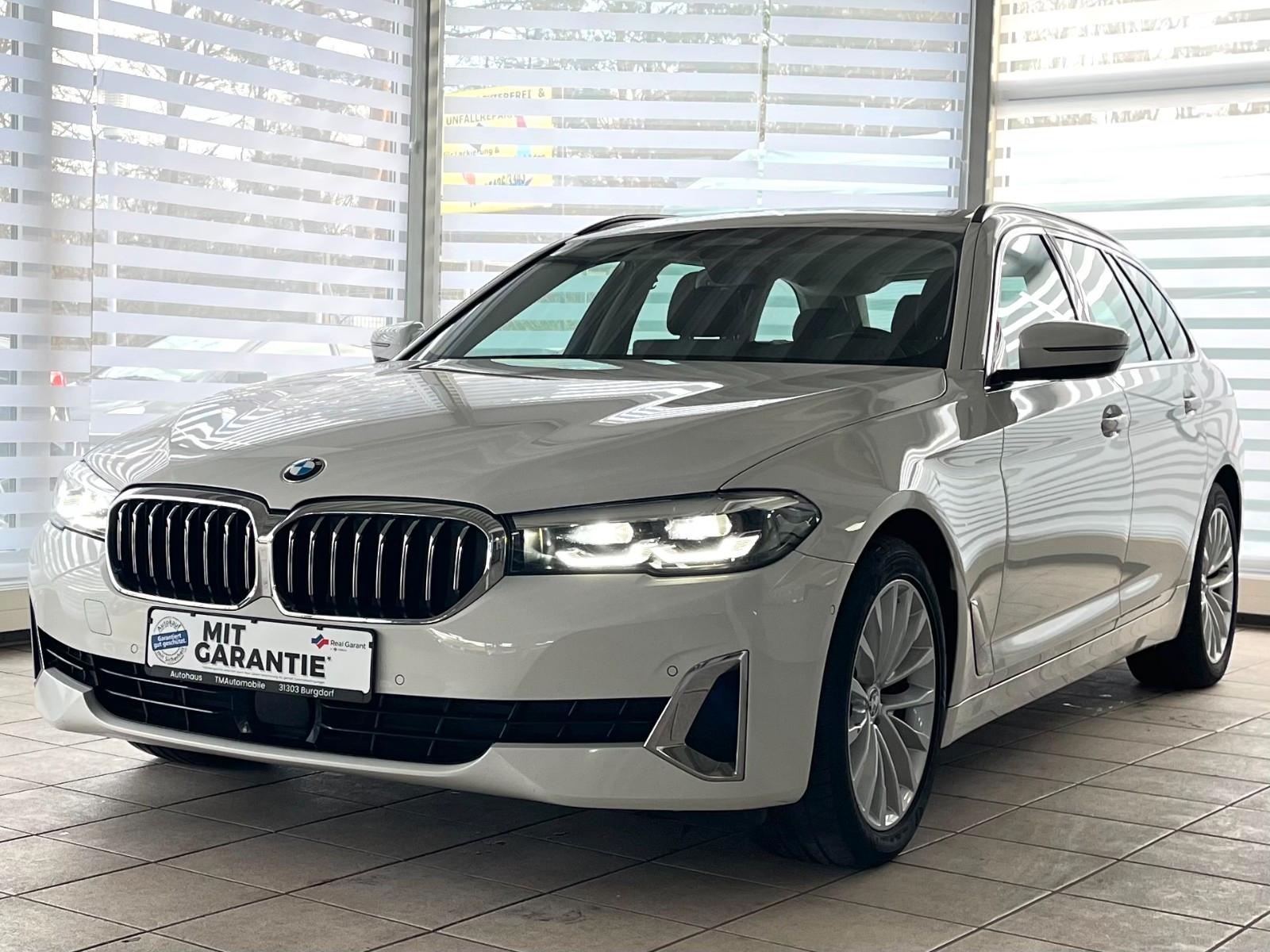 BMW 520d Luxury Line PANO KAM ACC LEDER Standheiz.
