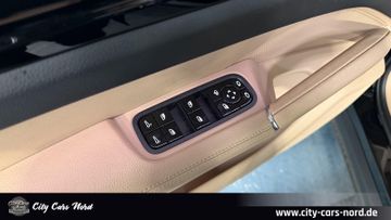 Porsche Cayenne - 11