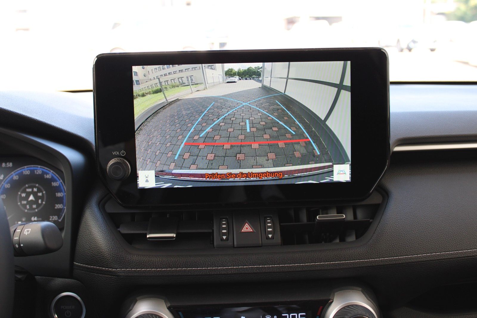 Fahrzeugabbildung Toyota RAV4 Hybrid Teamplayer + Technik-Paket