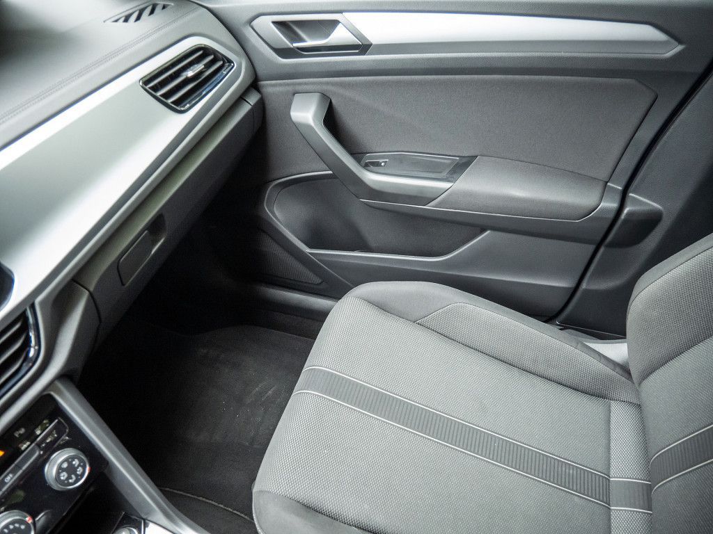 Volkswagen T-Roc - Bild 13