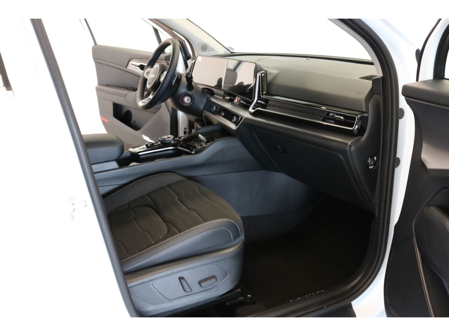 Fahrzeugabbildung Kia Sportage Vision 1.6 T-GDI 48V DCT MHEV  Komfort-