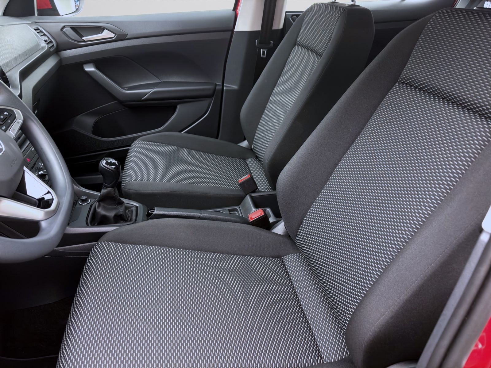 Volkswagen T-Cross - Bild 10