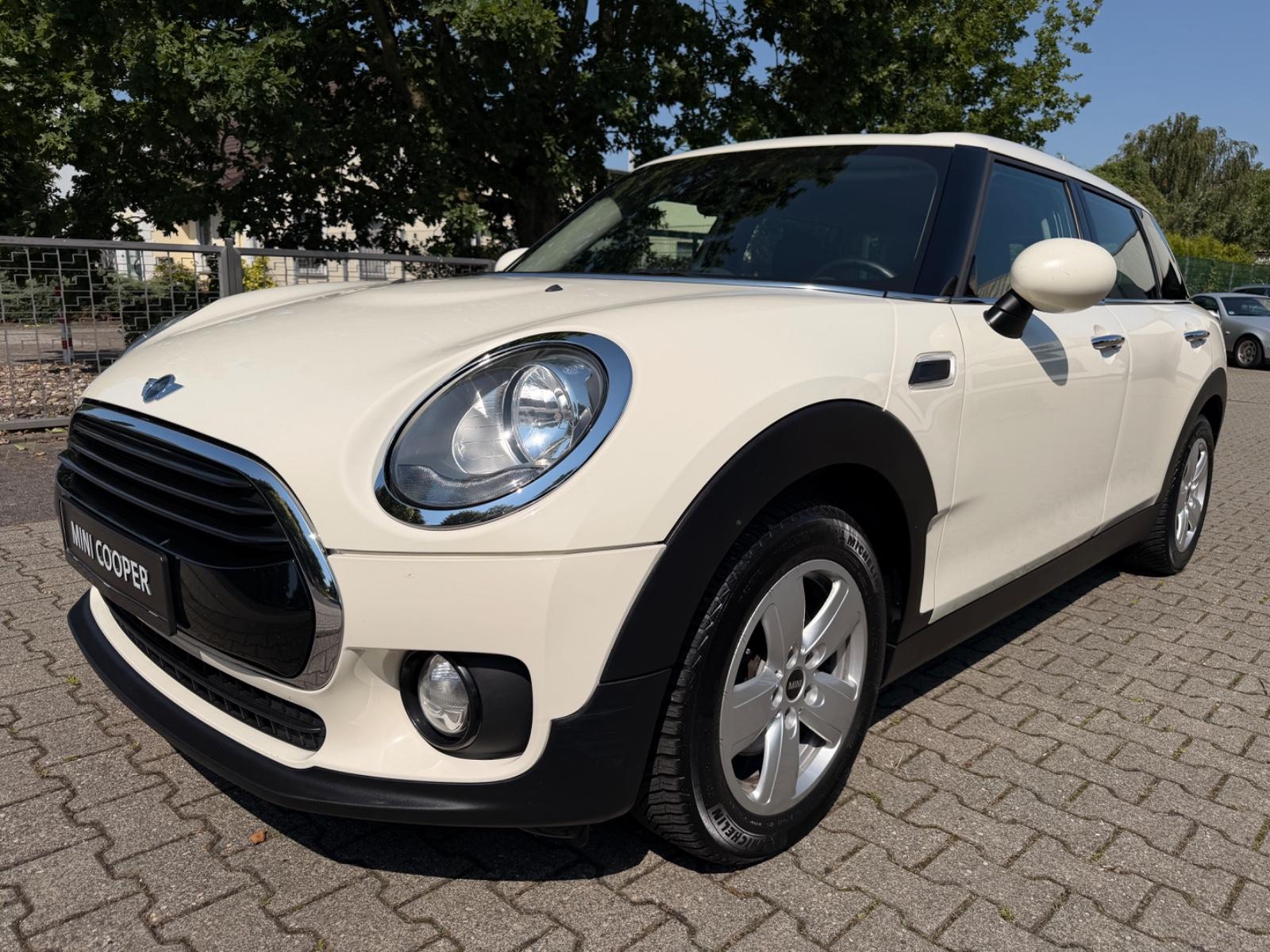 MINI Cooper Clubman Klimaanlage PDC Lichtpaket