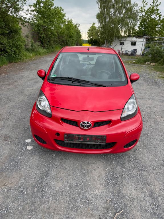 Toyota Aygo (X)
