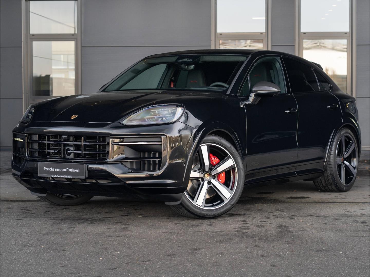 Porsche Cayenne GTS Coupe AHK Burmester HUD InnoDrive