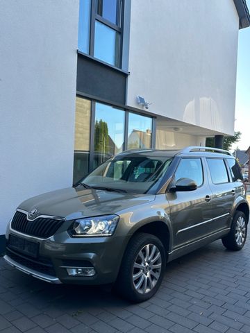 Skoda Yeti 2.0 TDI 4x4 DSG TÜV/NAVI/PANO/