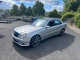 Mercedes-Benz Mercedes E500 Avantgarde - gebrauchte Mercedes-Benz E 500 aus dem Jahr 2003