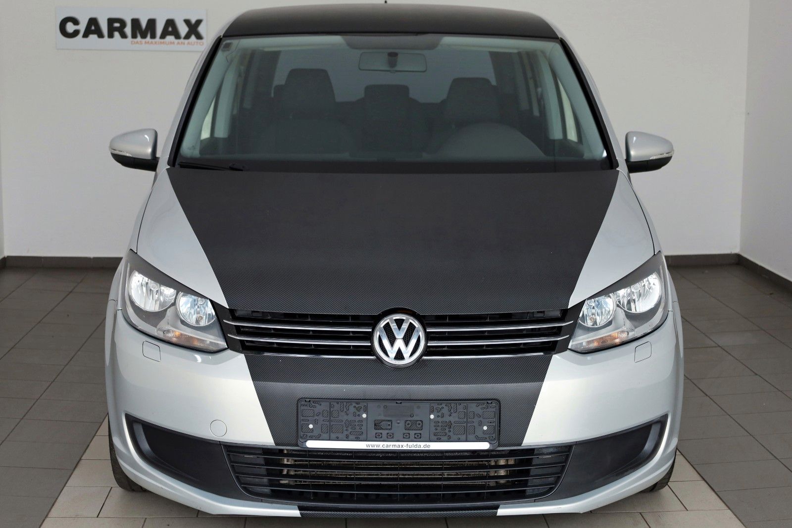 Fahrzeugabbildung Volkswagen Touran Trendline Navi,SH,PDC,8 fach bereift