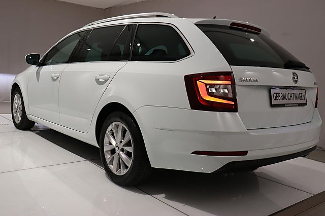 Octavia Combi 1.5 TSI Style ACC LEDER AHK NAVI L