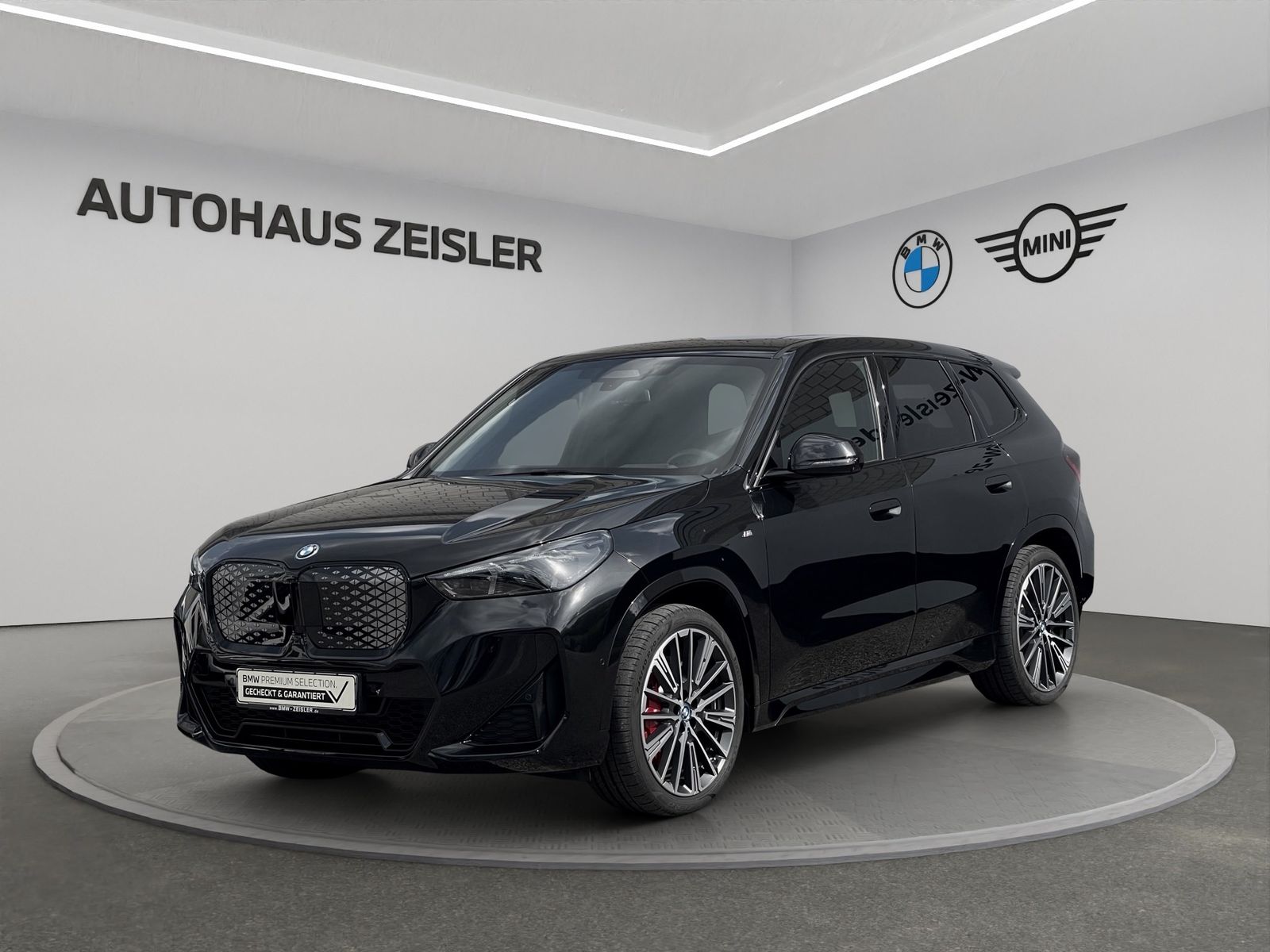 BMW iX1 xDrive30 M SPORTPAKET PRO Head-Up AHK PanoDa foto 1