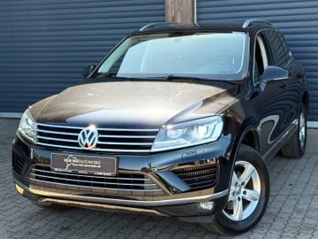 Volkswagen Touareg - 2