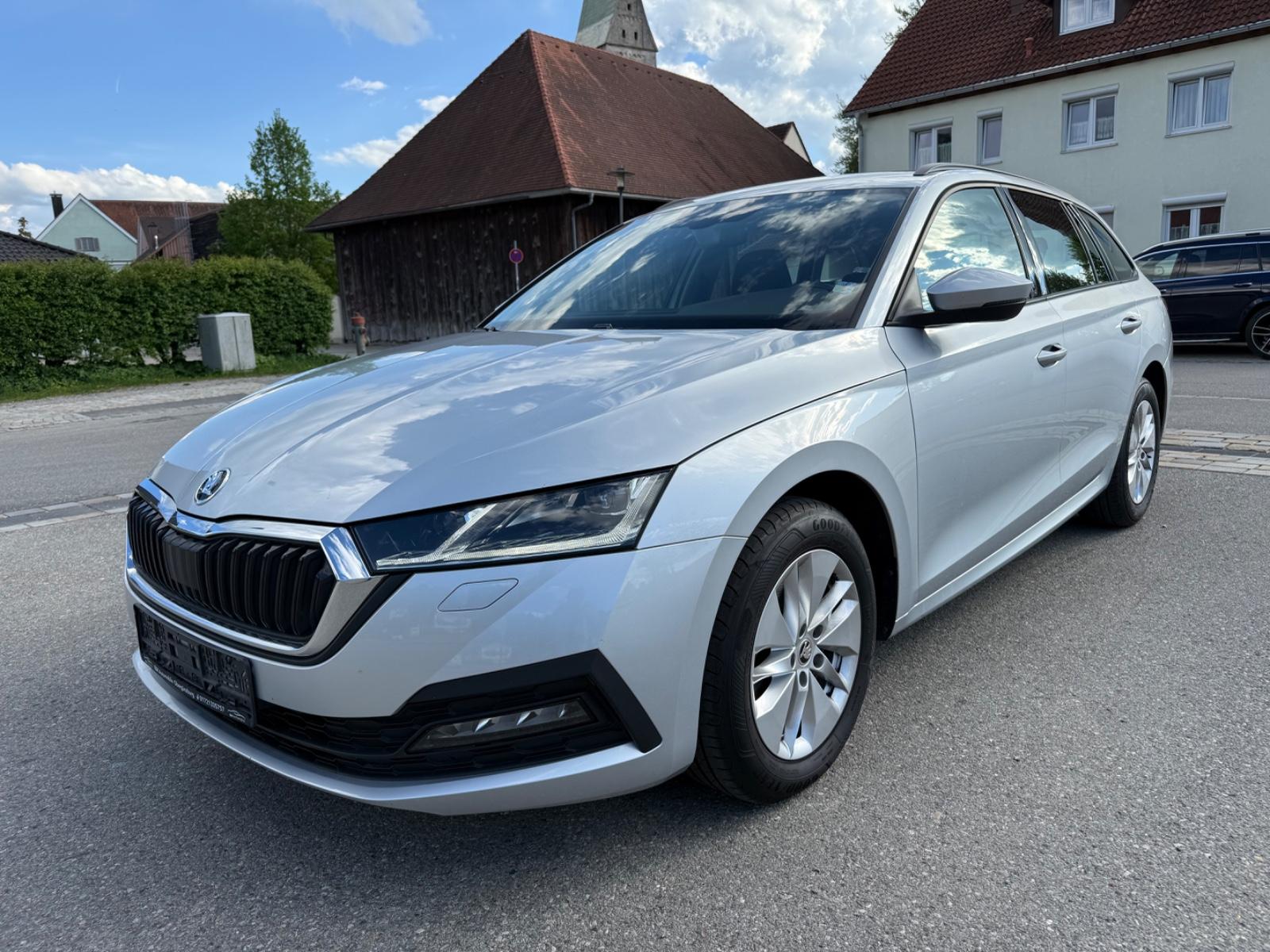 Skoda Octavia Combi Ambition,Automatik,1.Hand,AHK