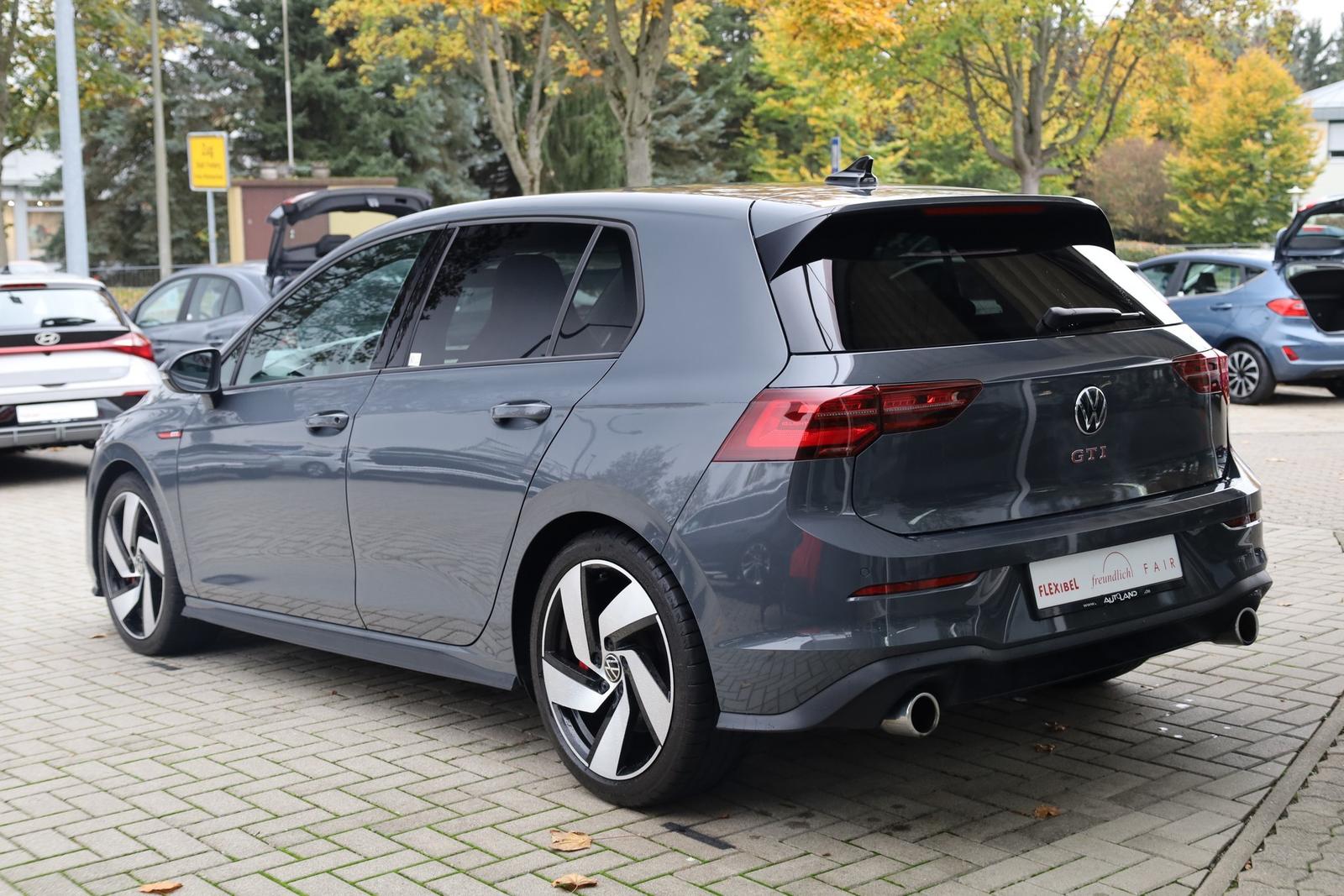 Volkswagen Golf VIII 2.0 GTI HarmanKardon Head-Up AHK ACC