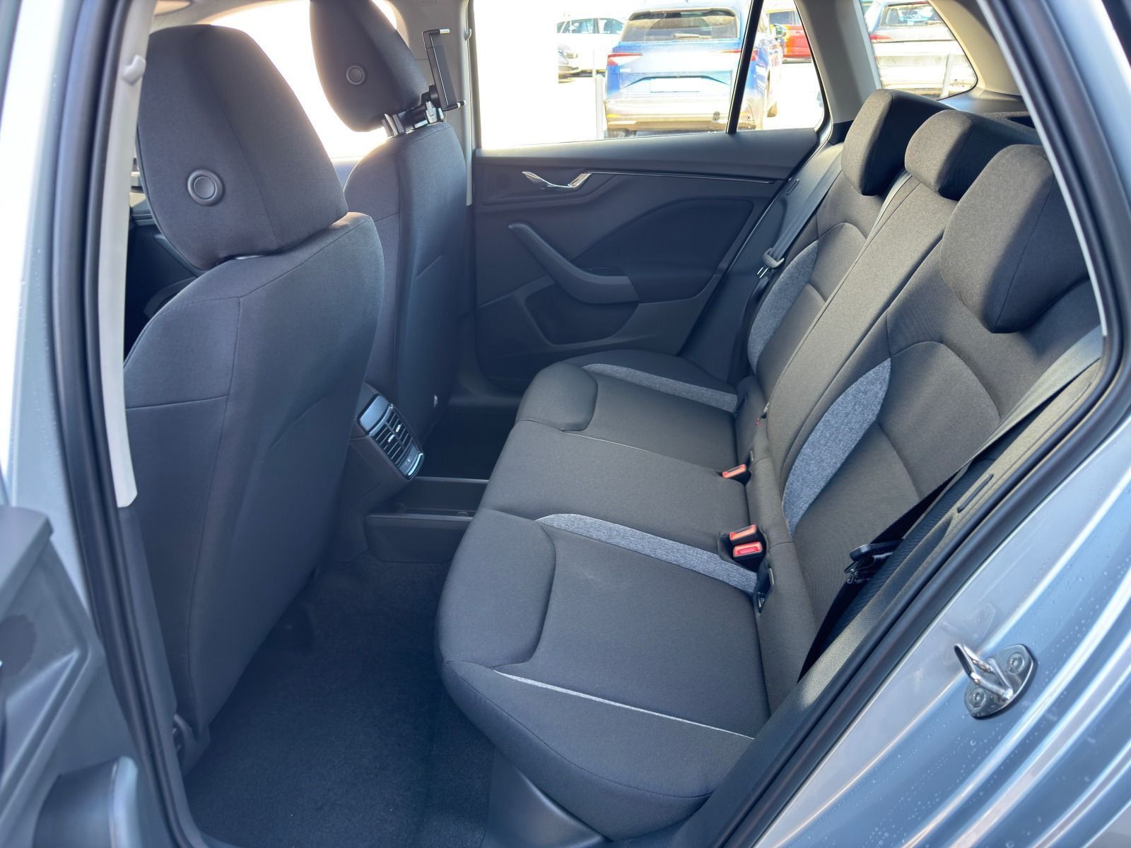 Fahrzeugabbildung SKODA Kamiq 1.0 TSI DSG*LED*PDC*SHZ*SmartLink