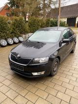 Skoda Rapid 1.2 TSI 77kW Elegance Elegance - Skoda Rapid Elegance mit Benzin-Antrieb