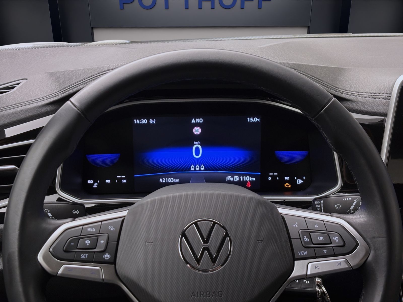 Volkswagen T-Roc - Bild 13