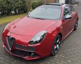 Alfa Romeo Giulietta Veloce *Rosso Competizione*Sport Sitz* - Alfa Romeo Giulietta: Sport