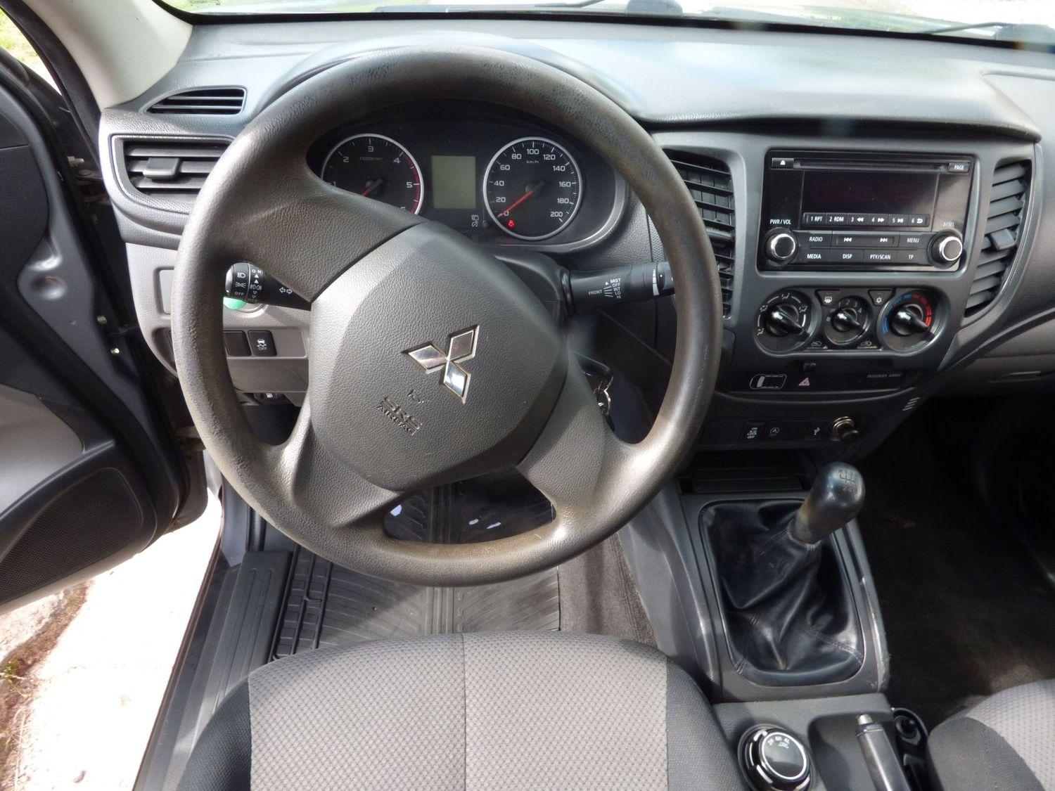 MITSUBISHI L200 154CH - CLUB CAB - 4WD - 1ERE MAIN - BVM - 138.700 KMS