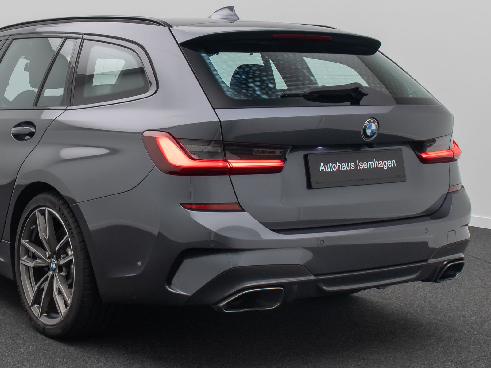 Fahrzeugabbildung BMW M340d  xD 360°DAB H/K Lenkrhzg AHK Komfort Alarm