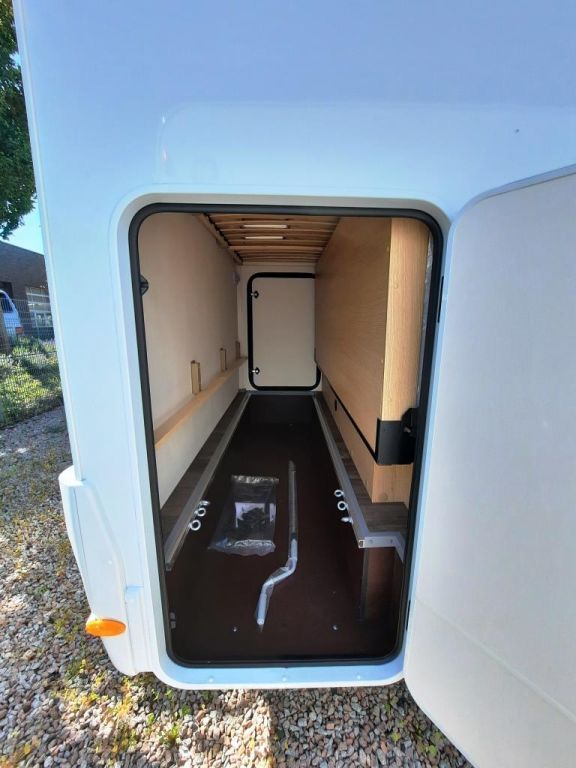 Fahrzeugabbildung Sunlight A 68 Verfüg/Sparen Sie 3.943,- €