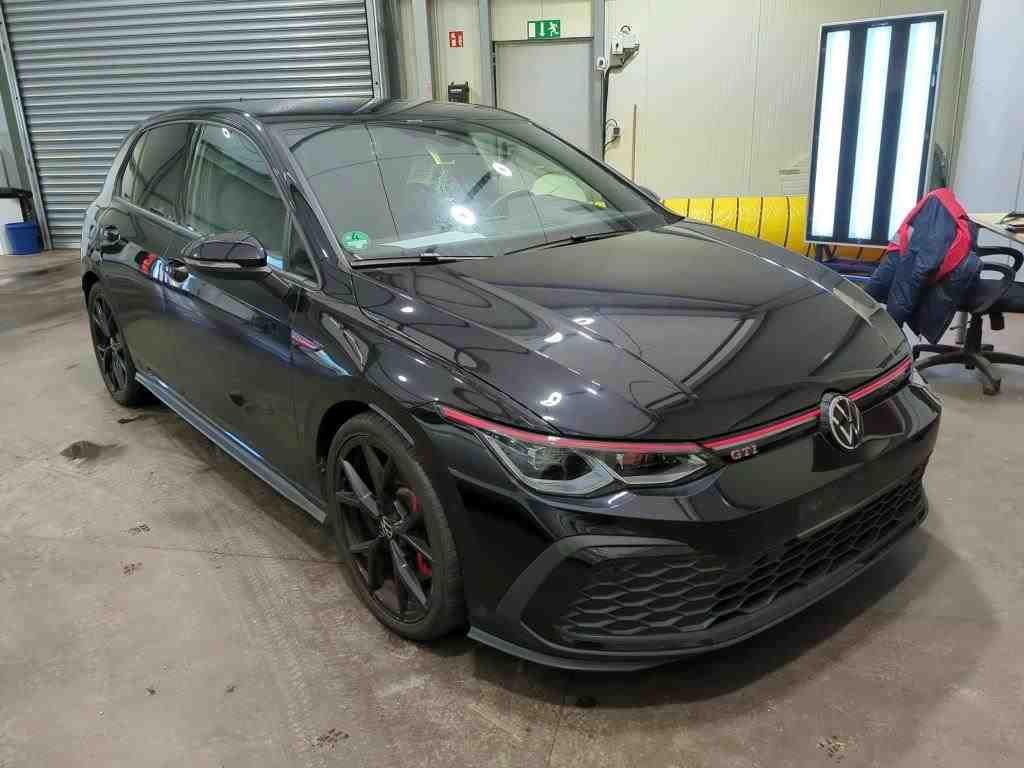 Volkswagen Golf VIII GTI m. Anschlußgarantie