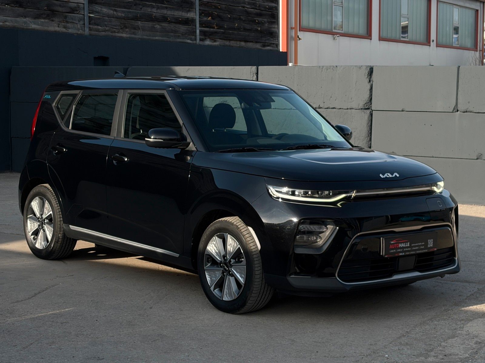 Fahrzeugabbildung Kia e-Soul Edition 39kWh LED ACC PDC CarPlay Kamera