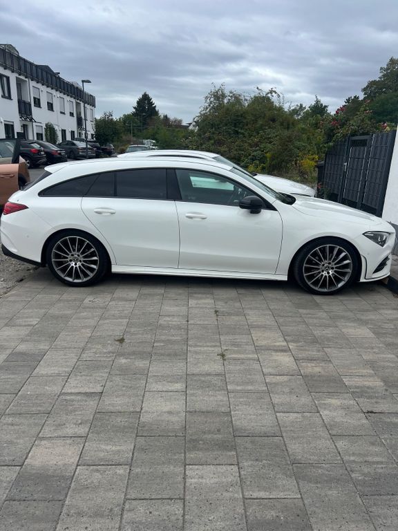 Image of Mercedes-Benz CLA 180 Shooting Brake