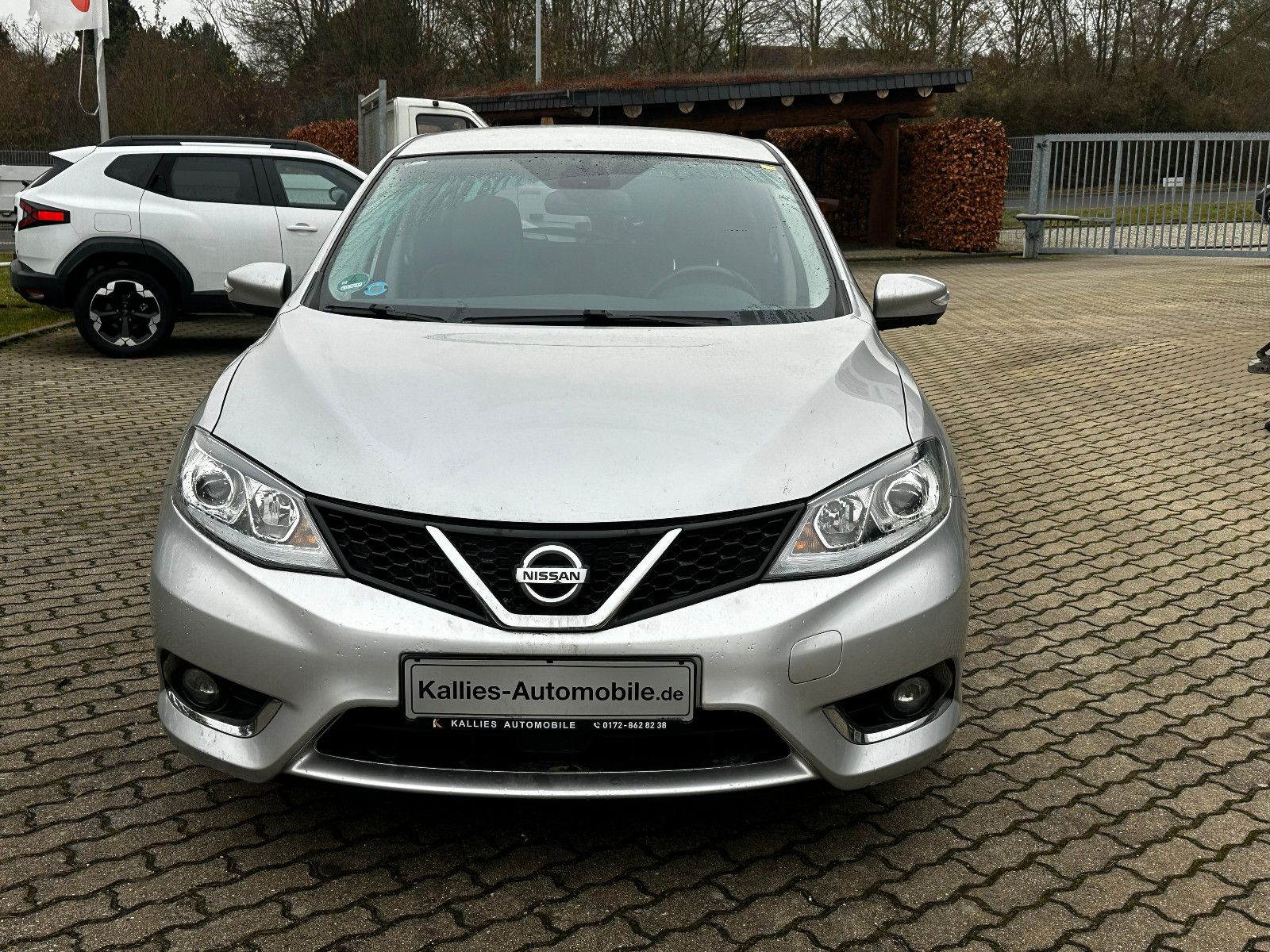 Fahrzeugabbildung Nissan Pulsar Tekna