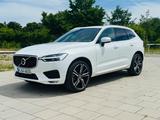Volvo XC60 D5 AWD R Design (Großer Service neu) - Volvo XC60 mit Diesel-Antrieb: Alcantara
