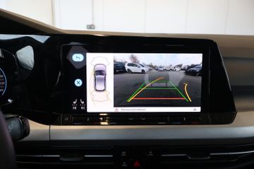Volkswagen Golf VIII 2.0 TDI Life AID+ACC+LED+KAM+CARPLAY