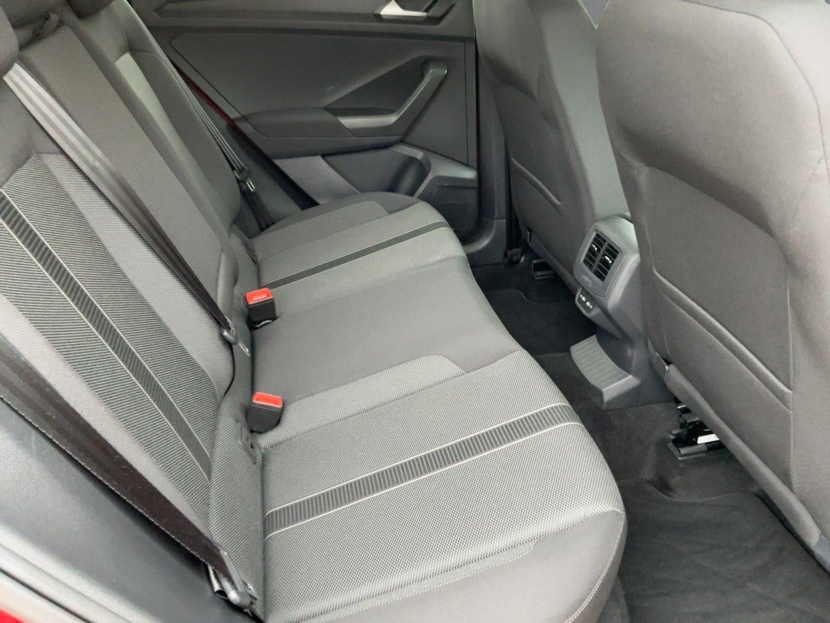 Volkswagen T-Roc - Bild 13