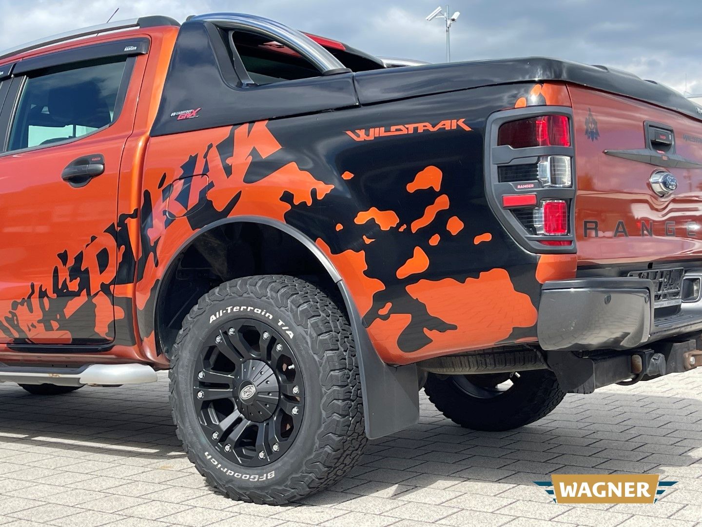 Fahrzeugabbildung Ford Ranger Wildtrak Doppelkabine 4x4 Automatik